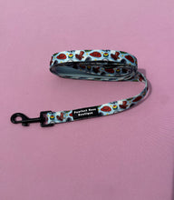 Load image into Gallery viewer, Lead - Paws up for Toys